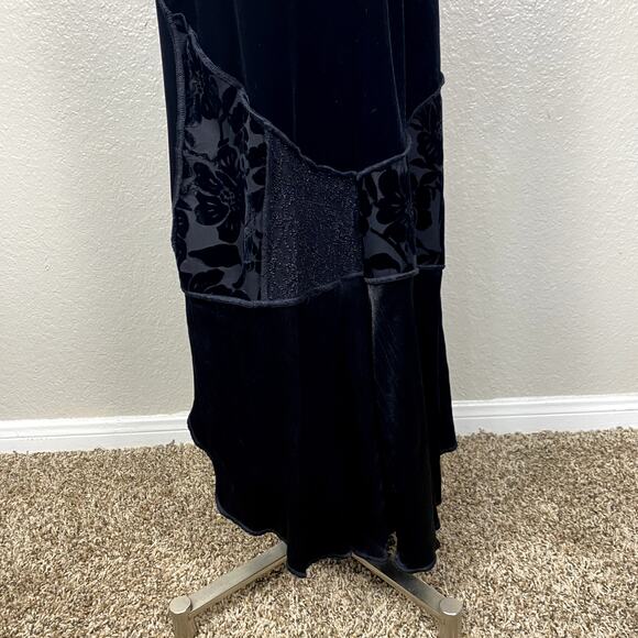 Vtg 90's Stunning Whimsigoth Patchwork Velvet Floral Wtichy Goth Vamp Maxi Skirt - Picture 10 of 15